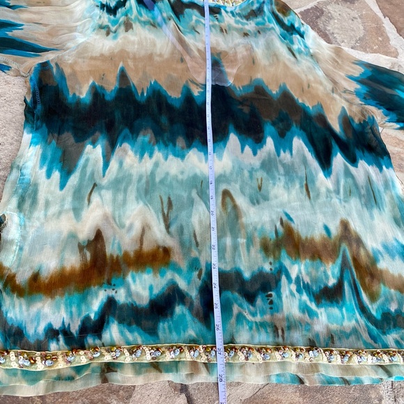 B sheer long sleeve top - Picture 14 of 16